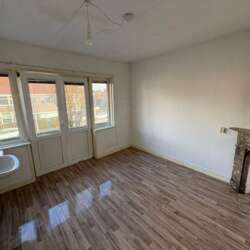 Foto #2 Kamer Bleeklaan Leeuwarden