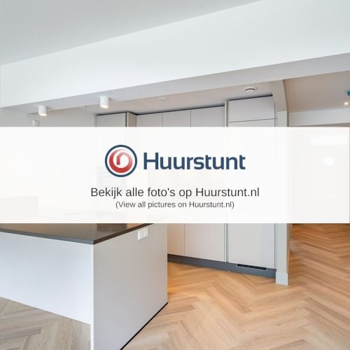 Woning aan de Kruiskade te Rotterdam