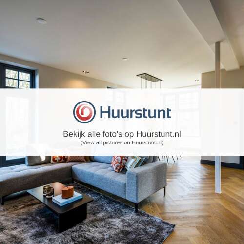 Woning aan de Brink te Laren (NH)