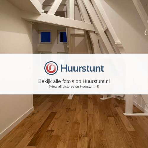 Woning aan de Linnaeusstraat te Amsterdam