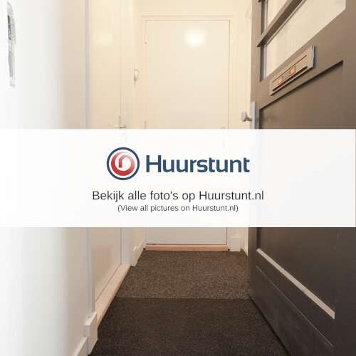 Woning aan de Hoendiep te Groningen