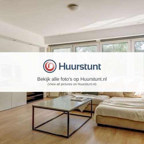 Woning aan de Eastonstraat te Amsterdam