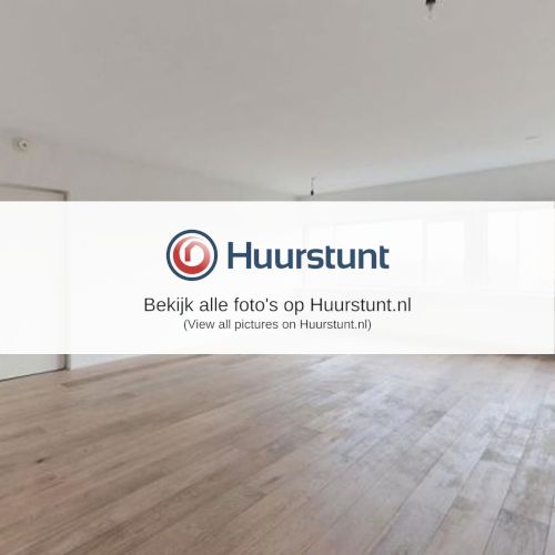 Woning aan de Backershagen te Amsterdam