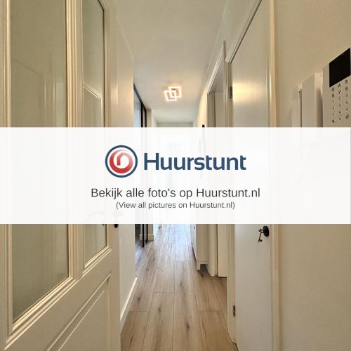 Woning aan de Rooswijck te Amsterdam