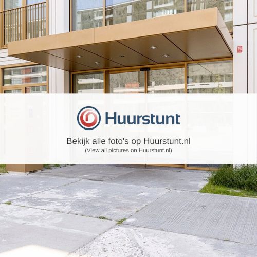 Woning aan de Gedempte Zalmhaven te Rotterdam