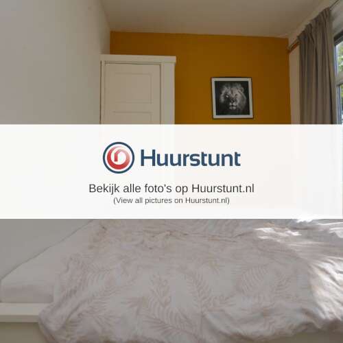 Woning aan de Hoendiep te Groningen