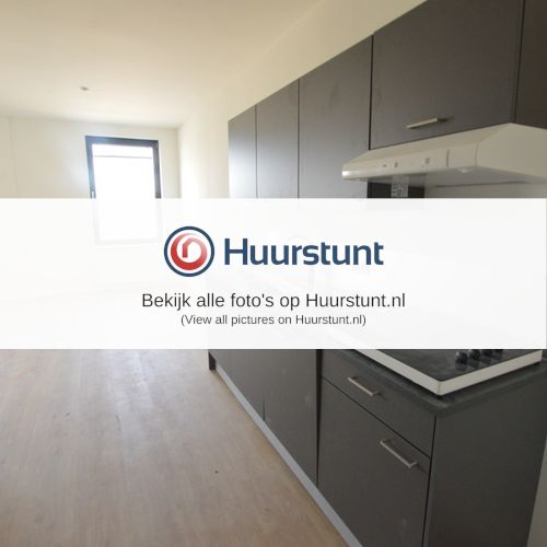 Woning aan de Stationsplein te Steenwijk