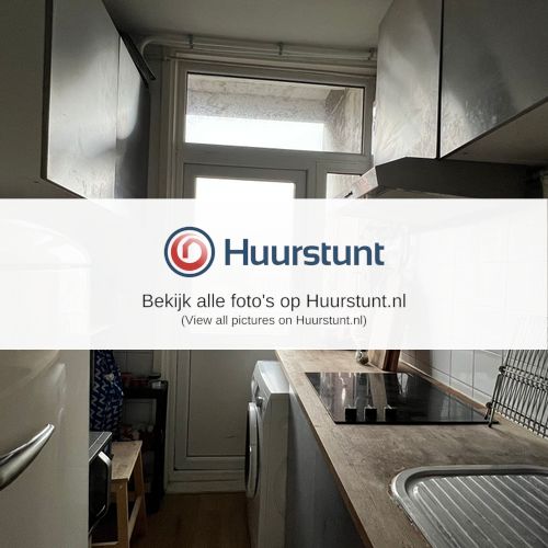 Woning aan de Jan van Galenstraat te Amsterdam