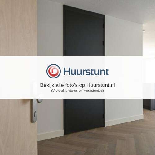 Woning aan de Dr. Lelykade te Den Haag