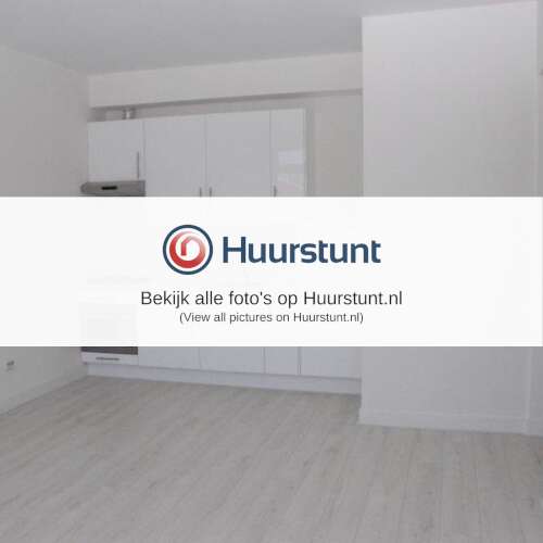 Woning aan de Pletterijkade te Den Haag