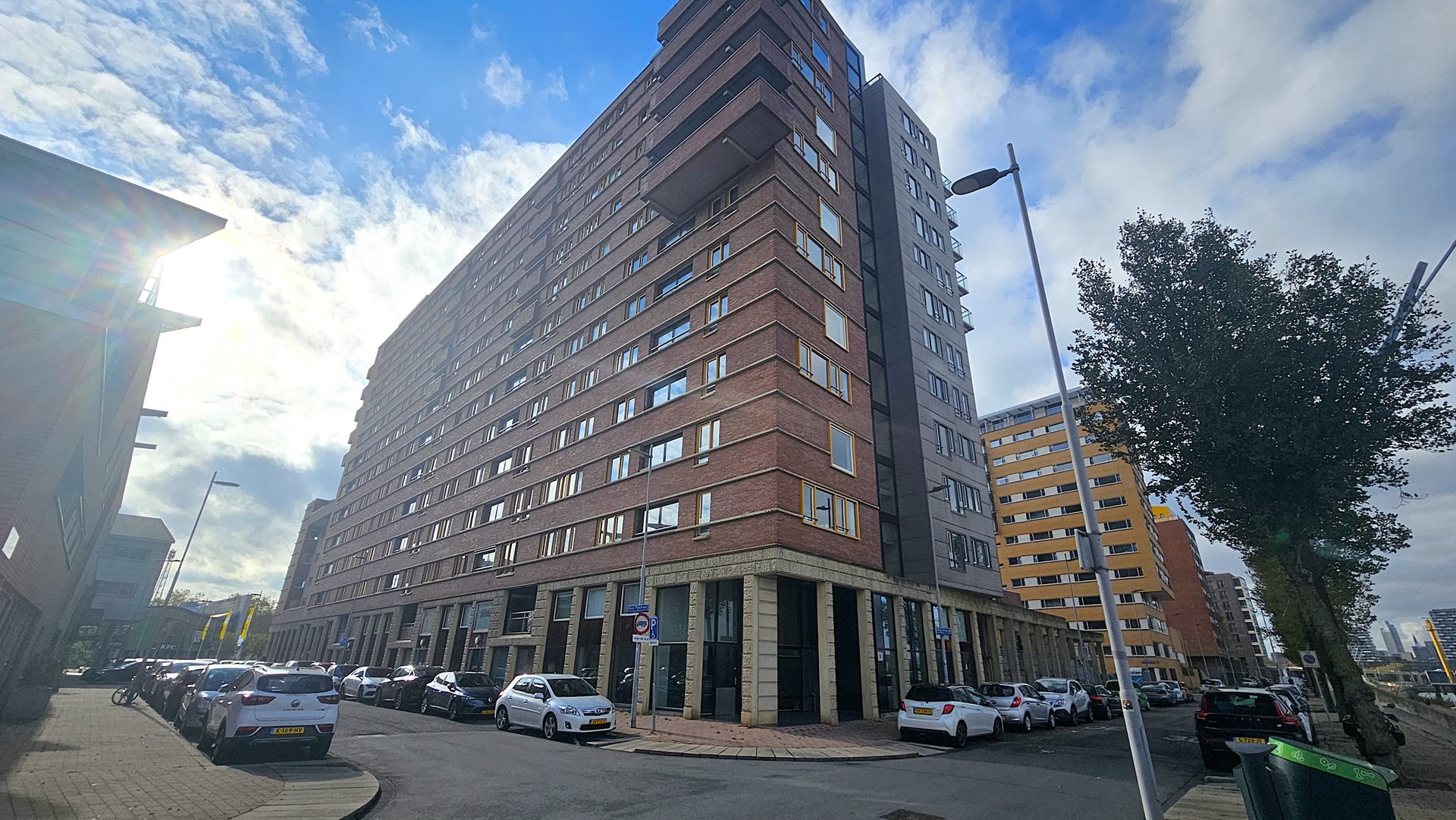 Woning aan de Piet Smitkade te Rotterdam