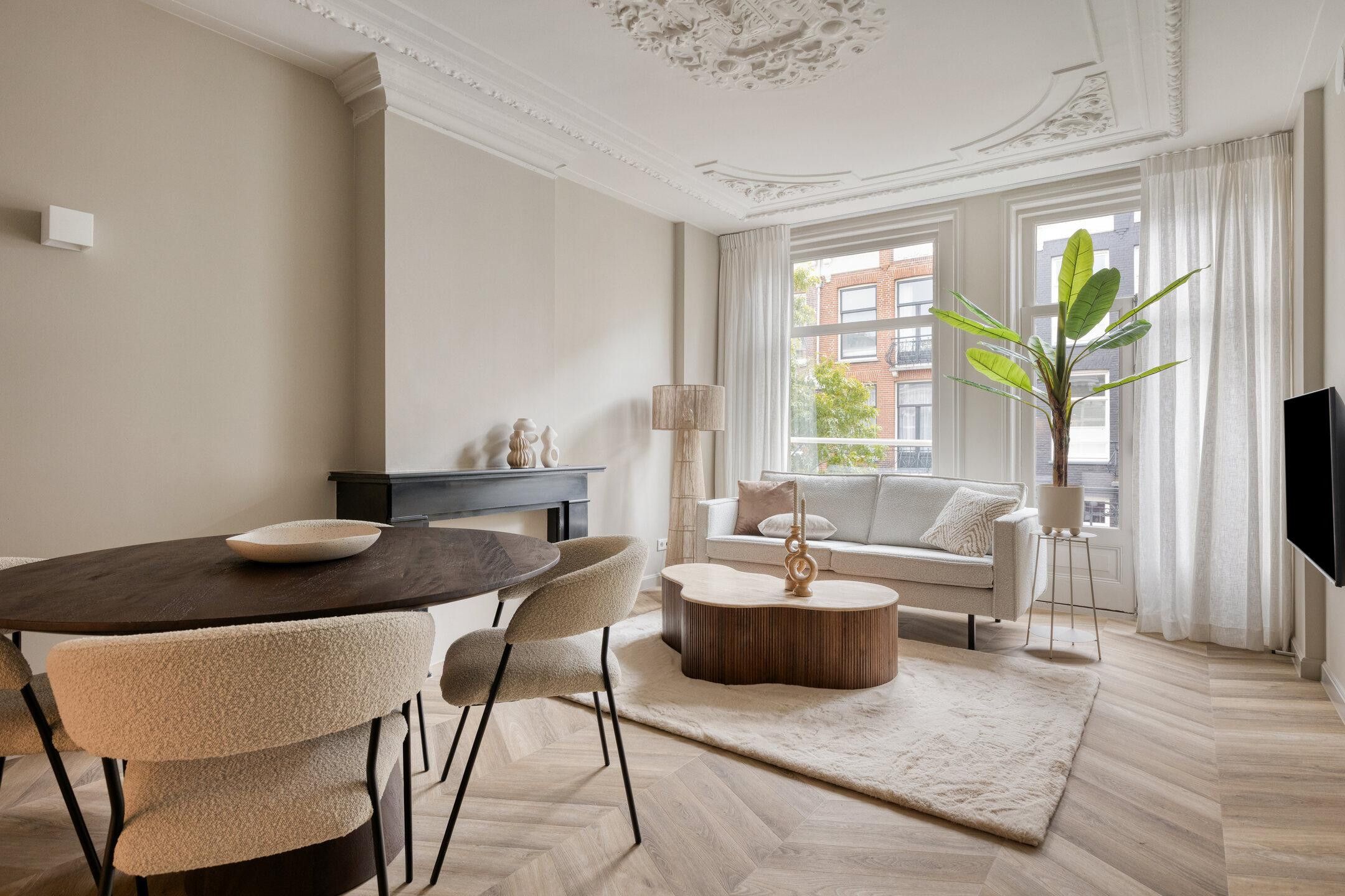 Derde Helmersstraat 26 -C