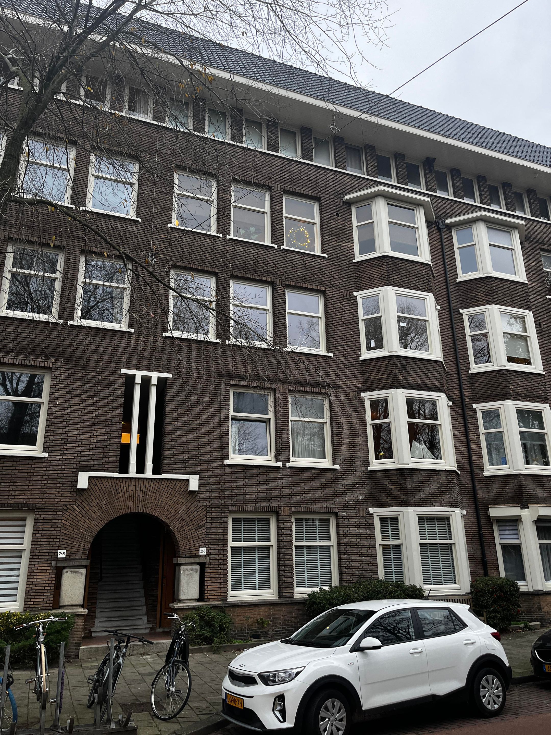 Woning aan de Churchill-laan te Amsterdam