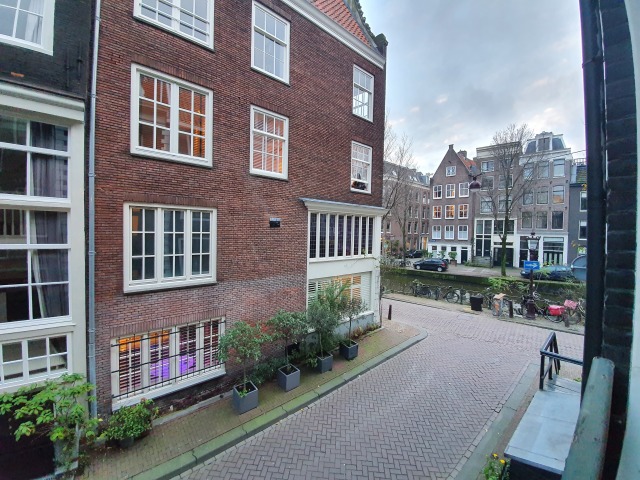 Kamer te huur in de Binnen Vissersstraat in Amsterdam