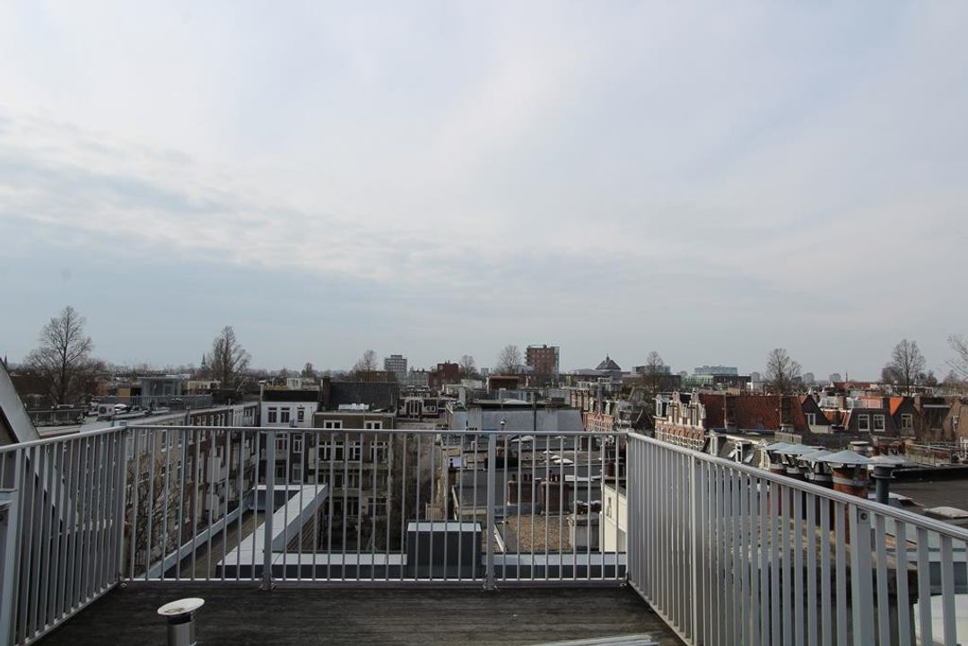Kamer te huur aan de Nassaukade in Amsterdam