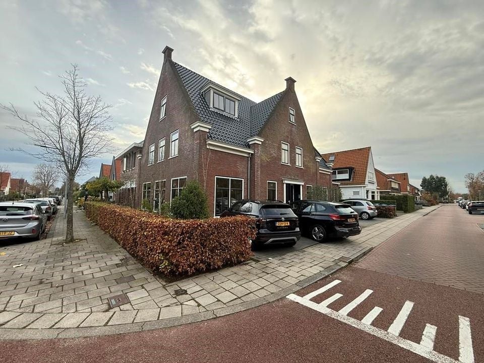 Raadhuisstraat 8 B