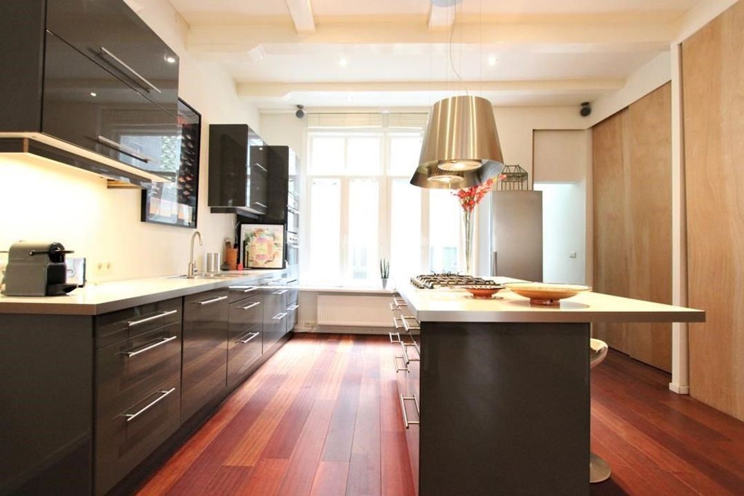 Woning aan de Nieuwe Hoogstraat te Amsterdam