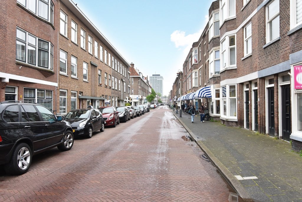 Kamer te huur in de Weissenbruchstraat in Den Haag