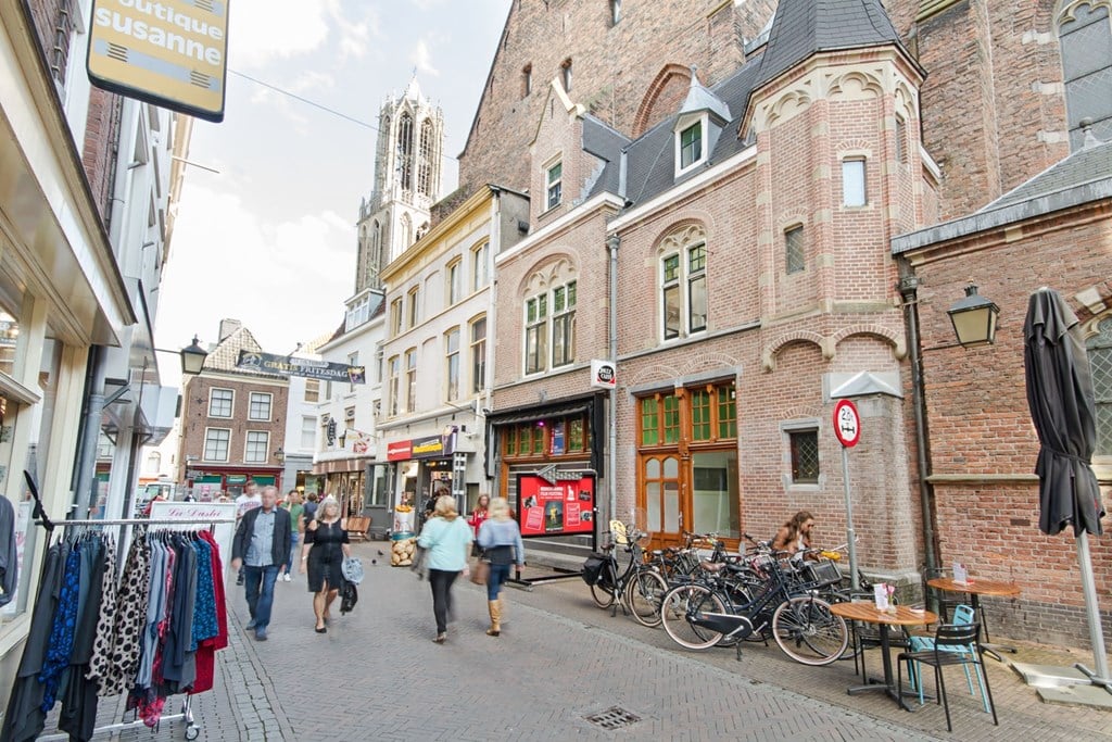 Kamer te huur aan de Steenweg in Utrecht