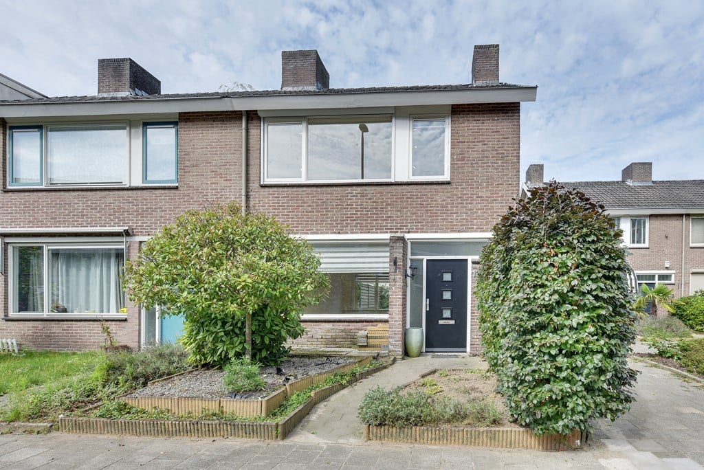 Woning aan de Generaal de Carislaan te Eindhoven