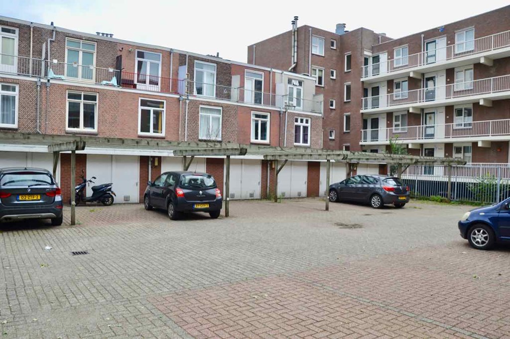 Woning in Den Haag - Waldeck Pyrmontkade