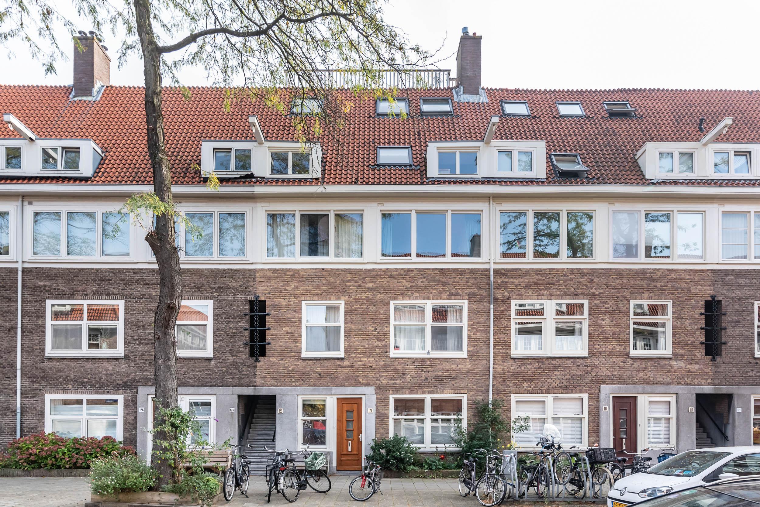 Woning in Amsterdam - Paramaribostraat