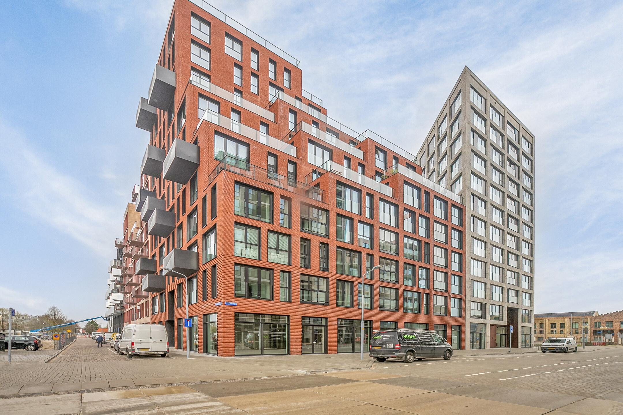 Woning aan de Mies van der Rohestraat te Hoofddorp