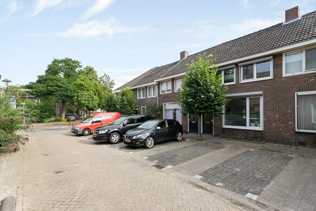Woning aan de Baarsstraat te Eindhoven