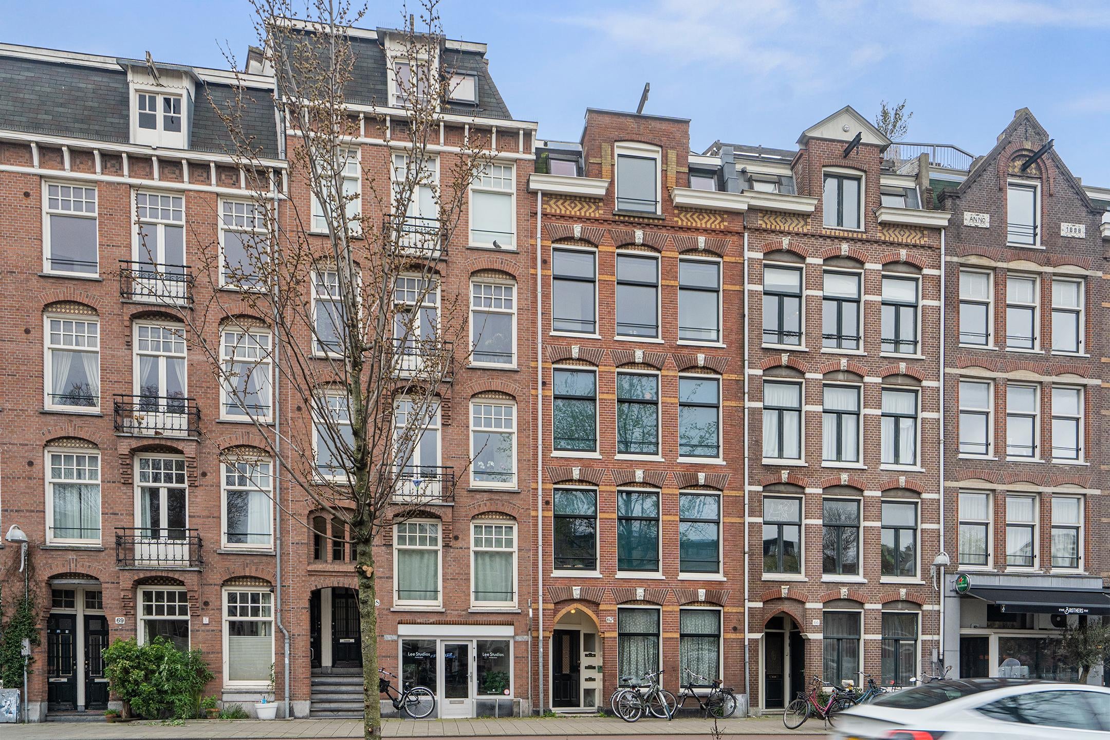 Woning in Amsterdam - Hobbemakade