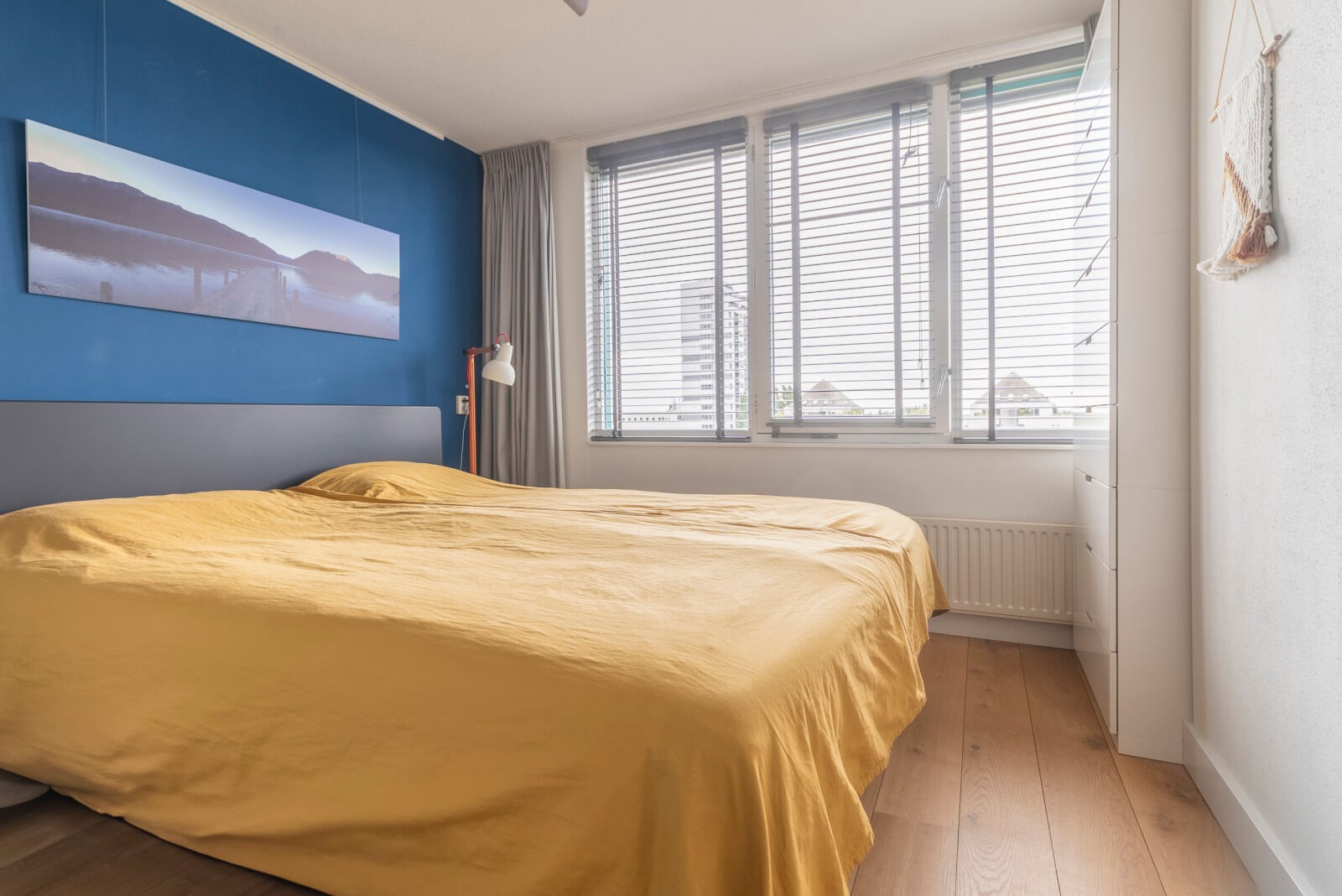 Woning aan de Borneolaan te Amsterdam