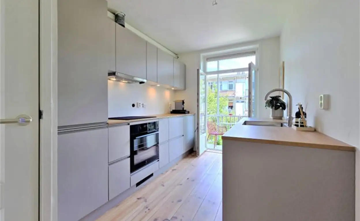 Foto #11 Appartement Orteliusstraat Amsterdam