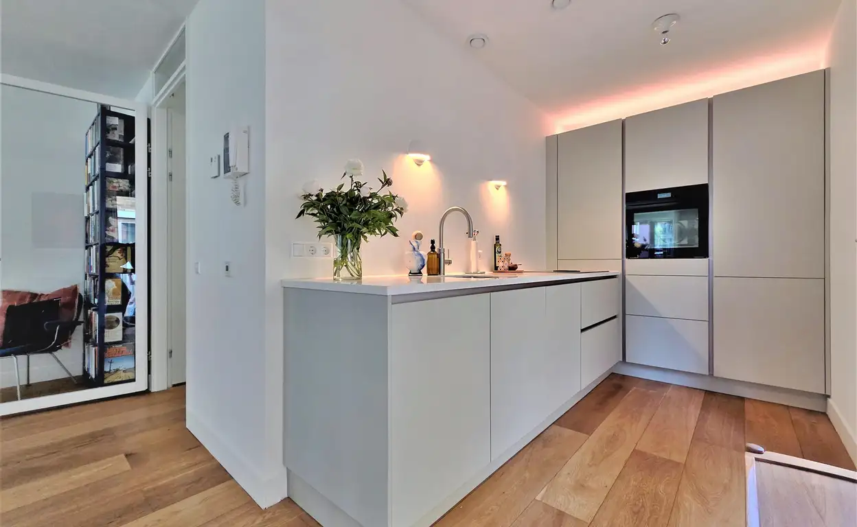 Foto #6 Appartement Leeuwendalersweg Amsterdam