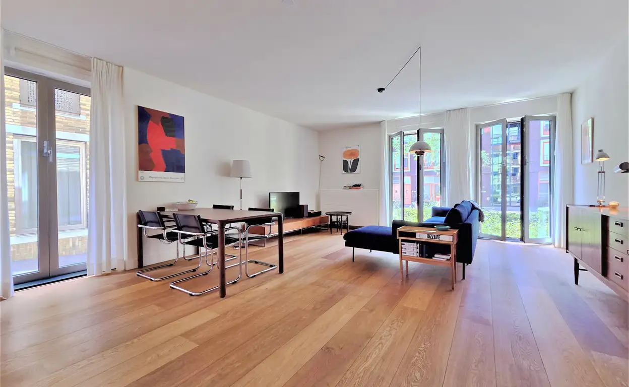 Foto #0 Appartement Leeuwendalersweg Amsterdam