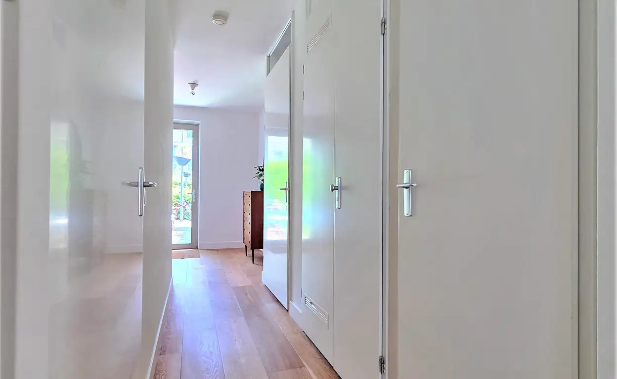 Foto #11 Appartement Leeuwendalersweg Amsterdam
