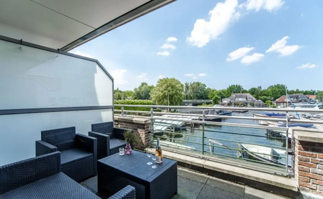 Foto #0 Appartement Veerpolder Warmond