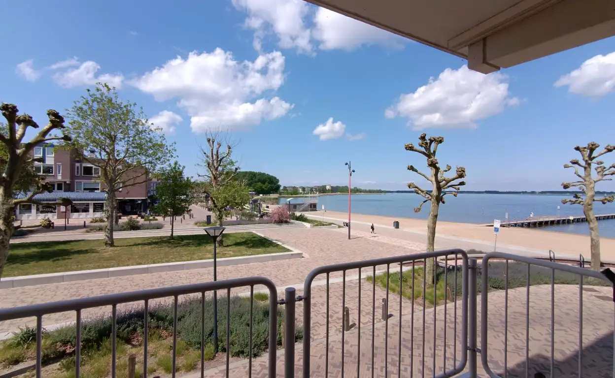 Foto #10 Appartement Zomerkade Huizen