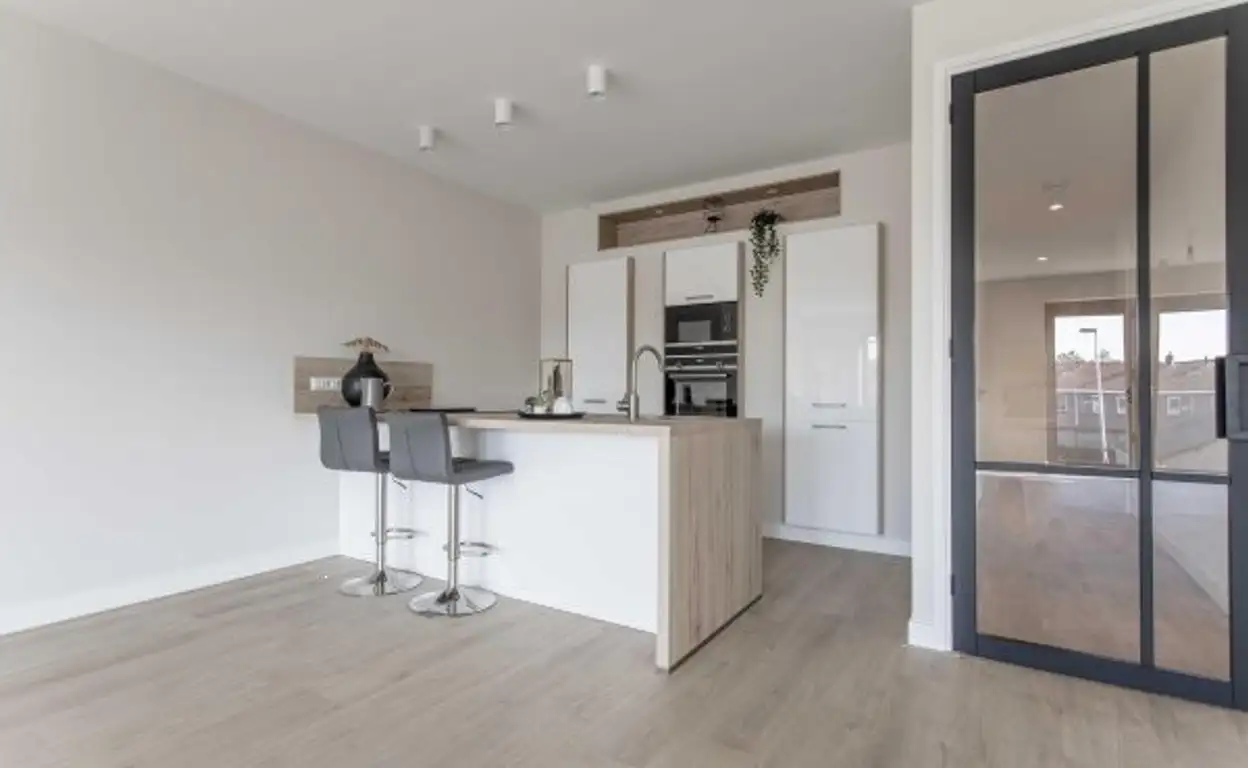Foto #10 Appartement Emmastraat Rozenburg