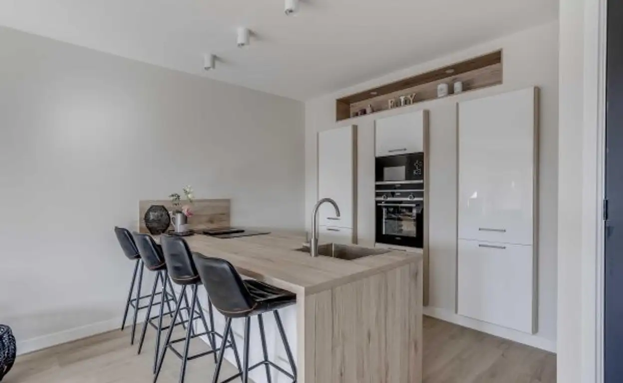 Foto #2 Appartement Emmastraat Rozenburg