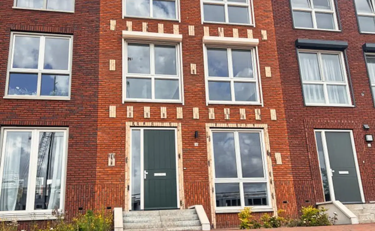Foto #0 Huurwoning Sluiskade Spijkenisse
