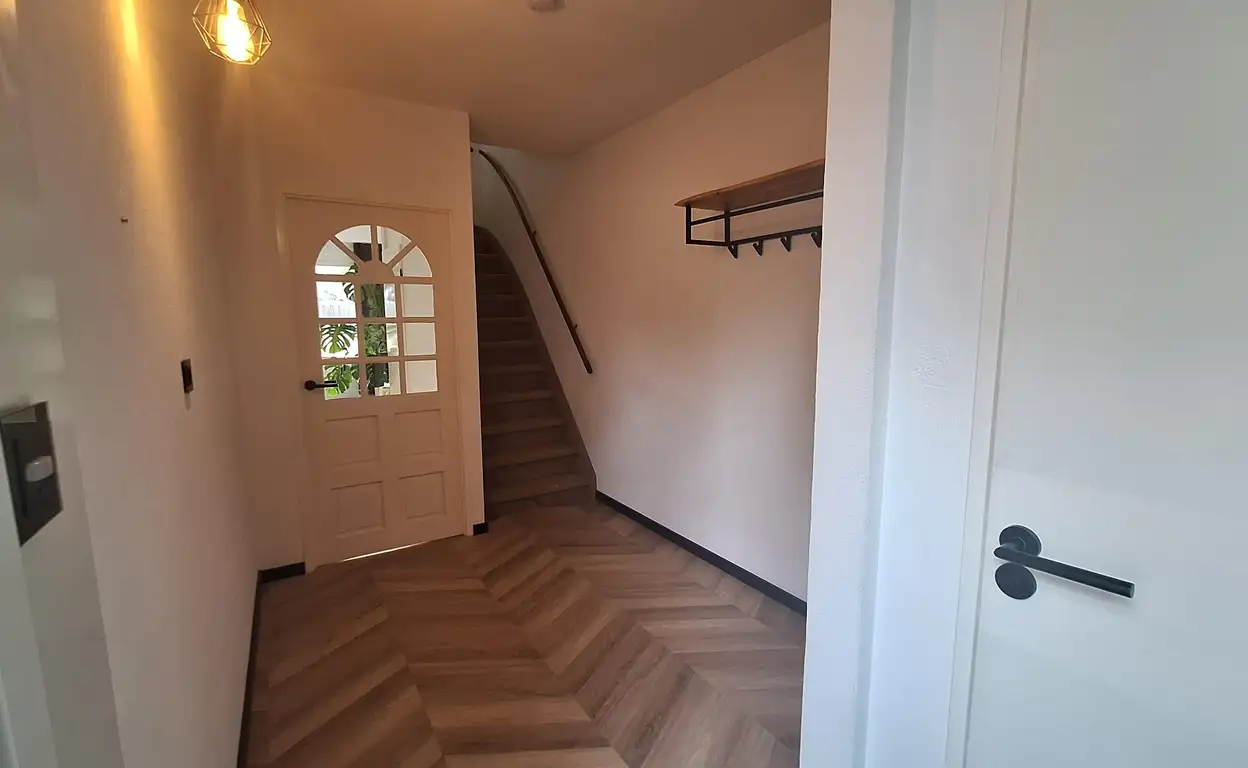 Foto #7 Huurwoning Noten-bogerd Hendrik-Ido-Ambacht