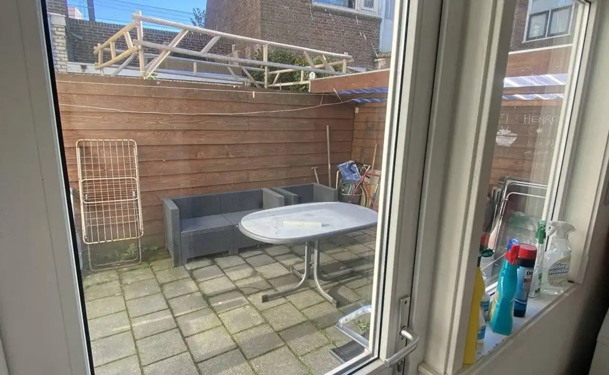 Foto #8 Kamer Bleeklaan Leeuwarden