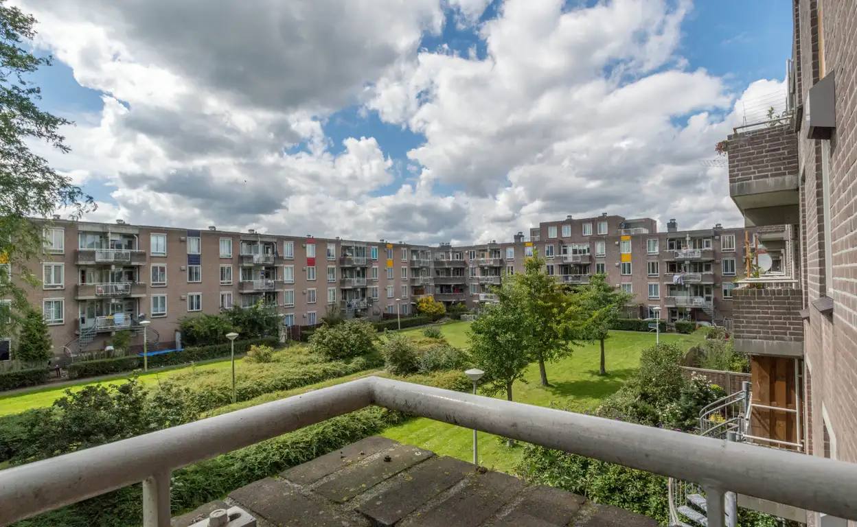 Foto #0 Appartement Bernard Shawsingel Amsterdam
