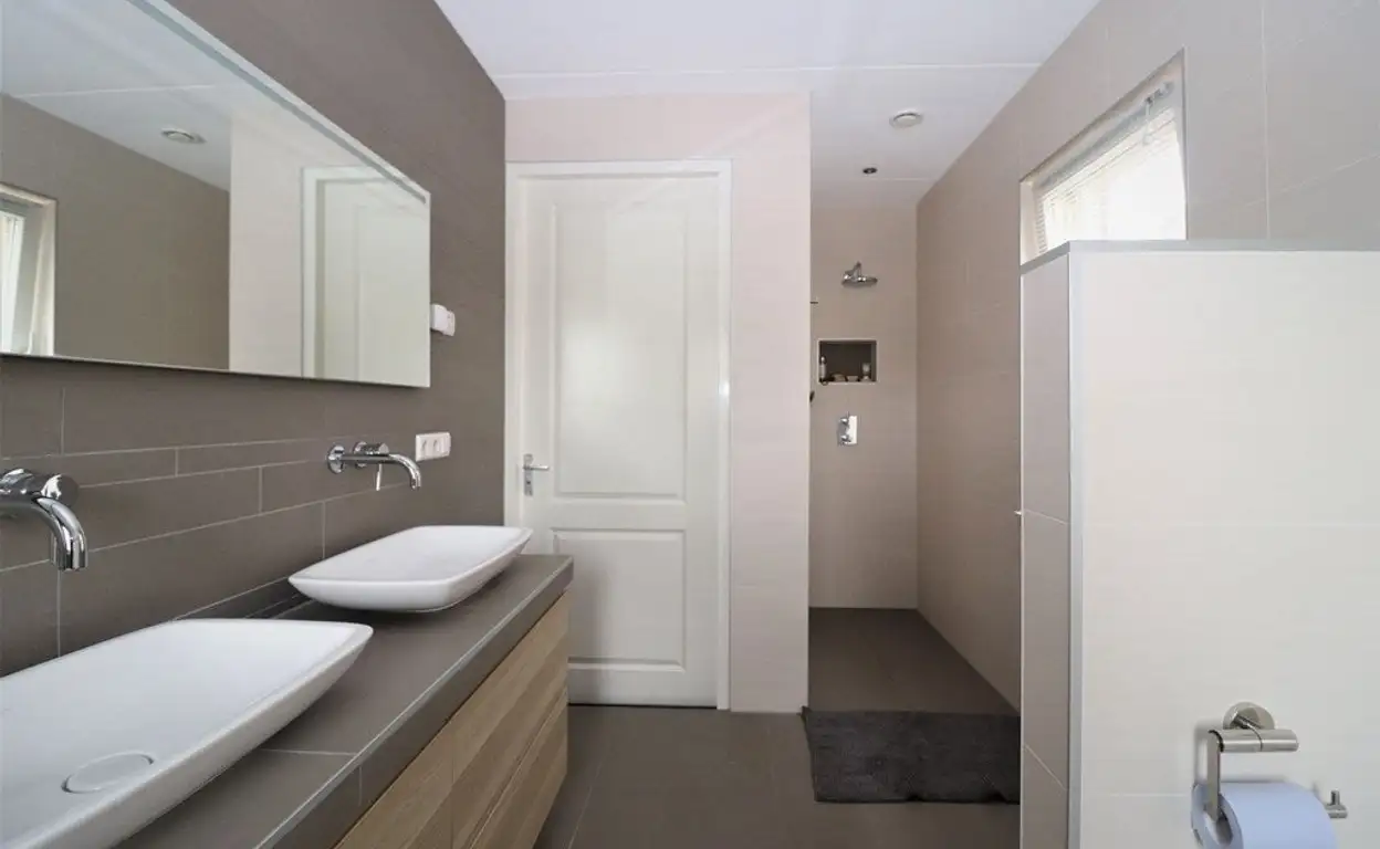 Foto #10 Huurwoning Benedenrijweg Rotterdam