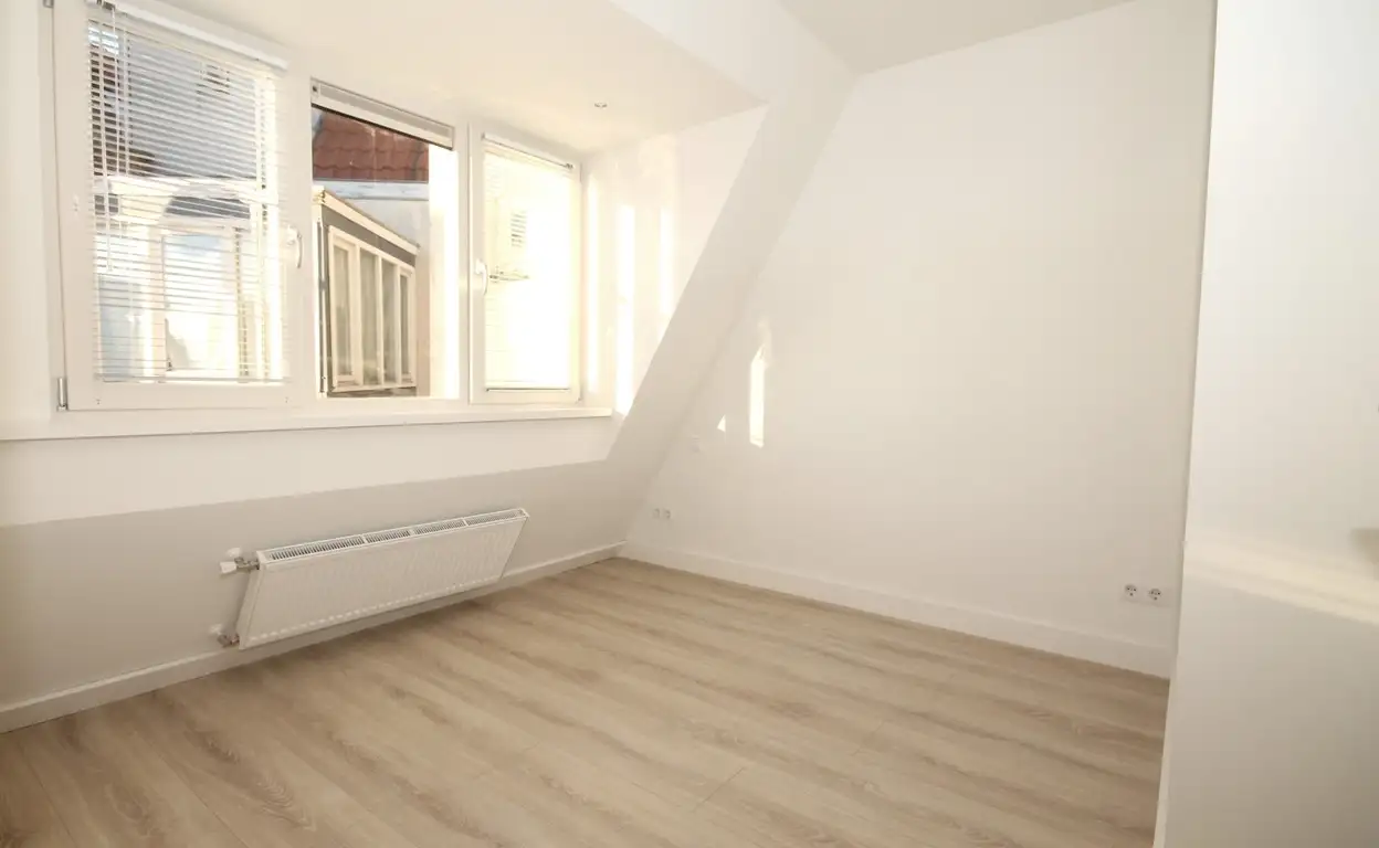 Foto #12 Appartement Zusterstraat Den Haag