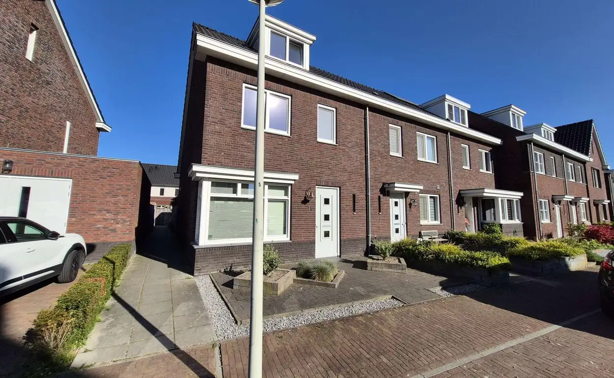 Foto #0 Huurwoning Meester de Weertstraat Oirschot