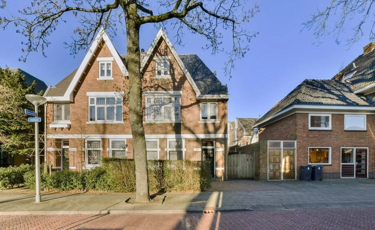 Foto #0 Huurwoning Badlaan Amstelveen