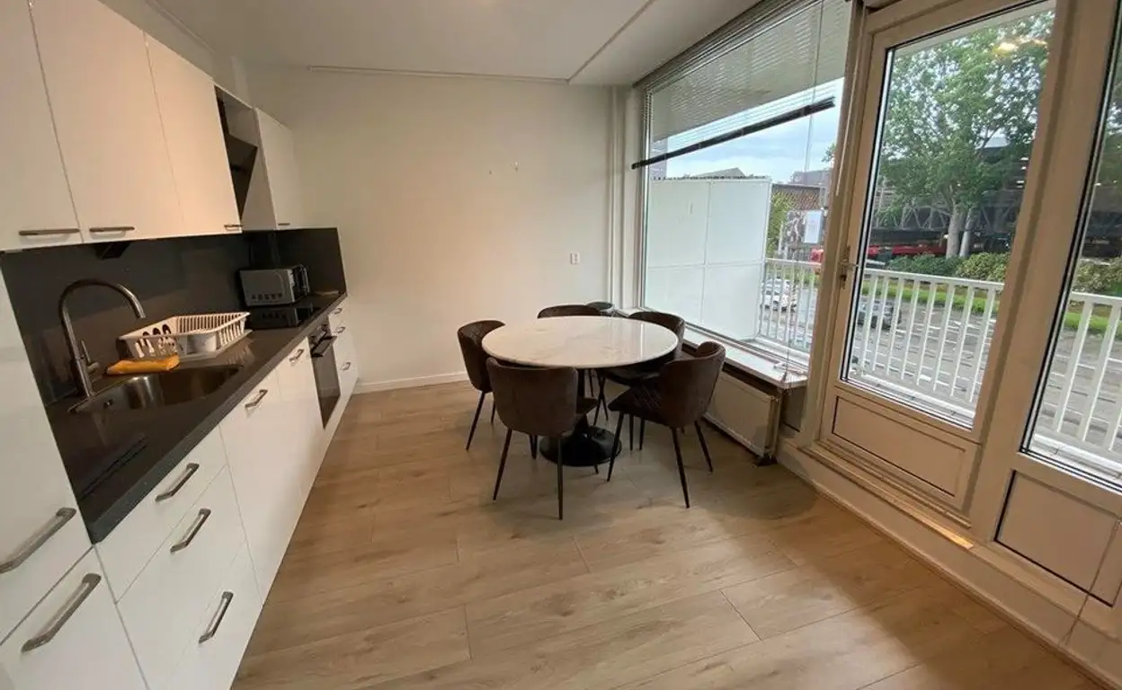 Foto #3 Appartement Mr. F.A. van Hallweg Amstelveen