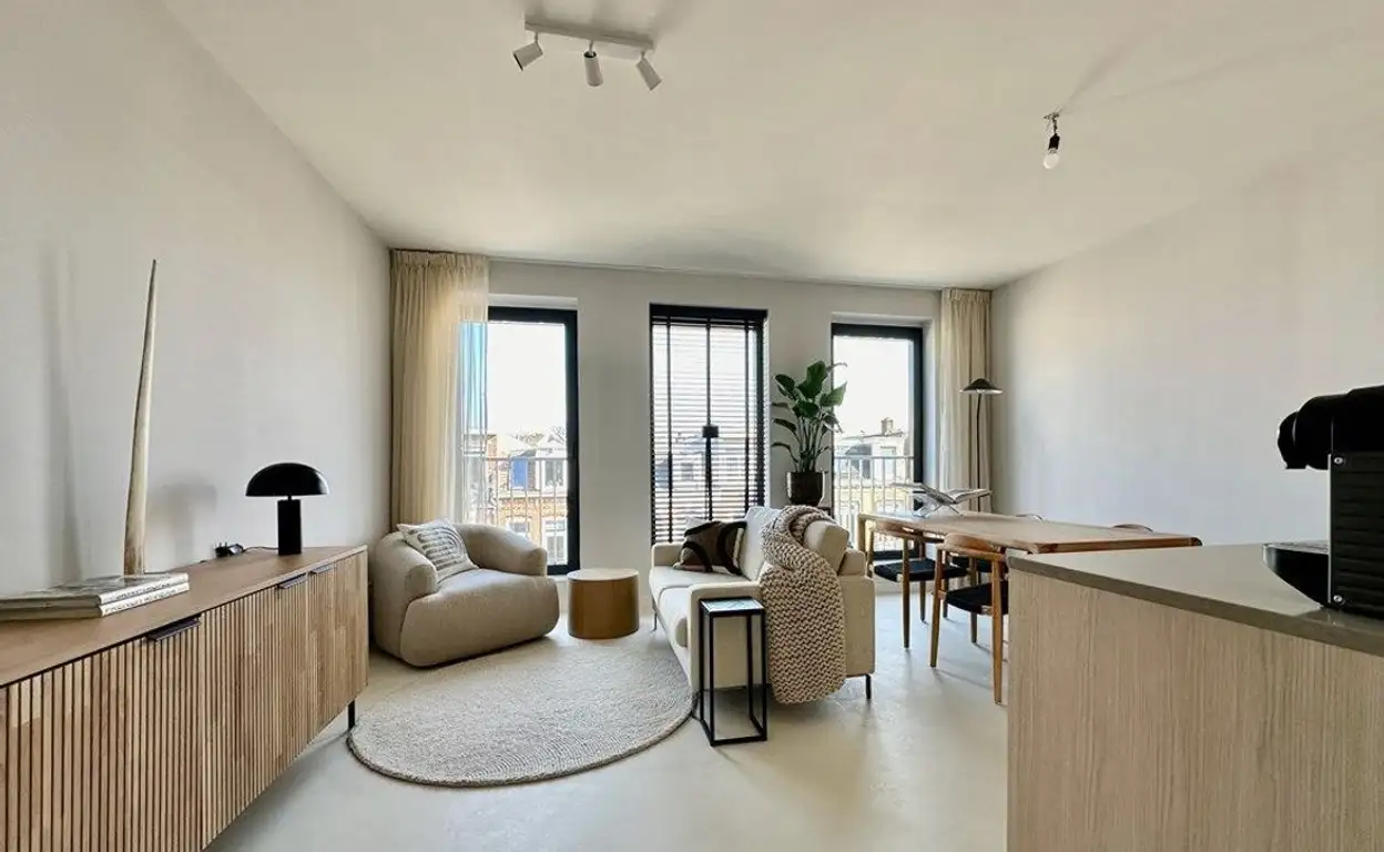 Foto #1 Appartement Middenweg Amsterdam