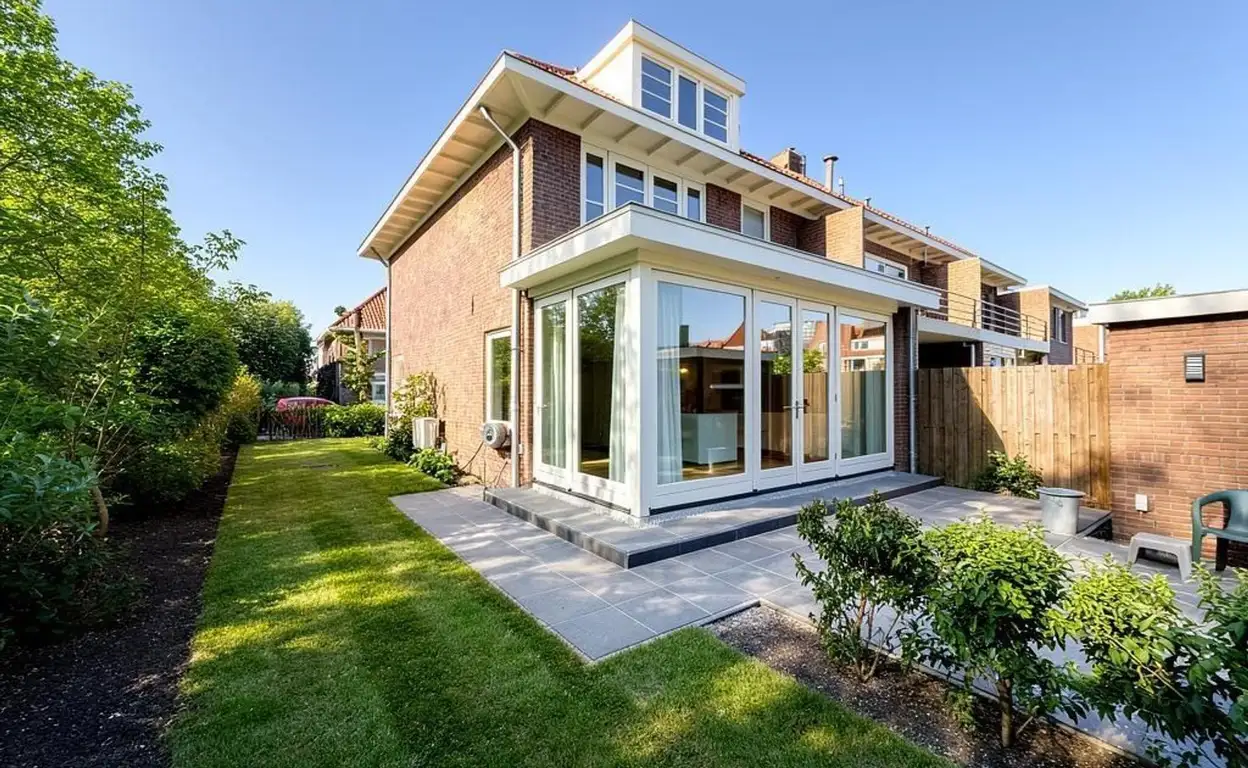 Foto #0 Huurwoning Burgemeester van Damstraat Duivendrecht
