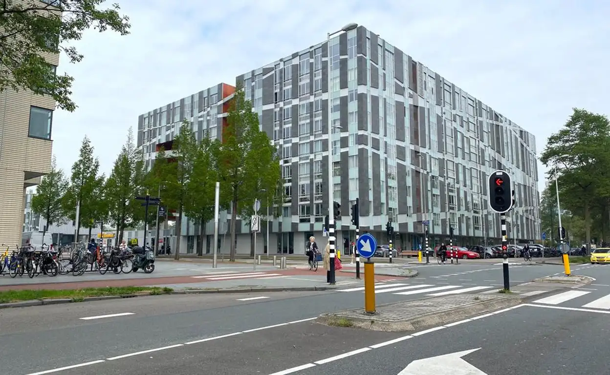 Foto #0 Appartement Van Leijenberghlaan Amsterdam